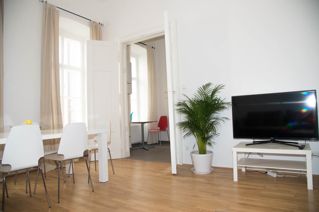 Vienna Hotspot Apartment Phòng bức ảnh